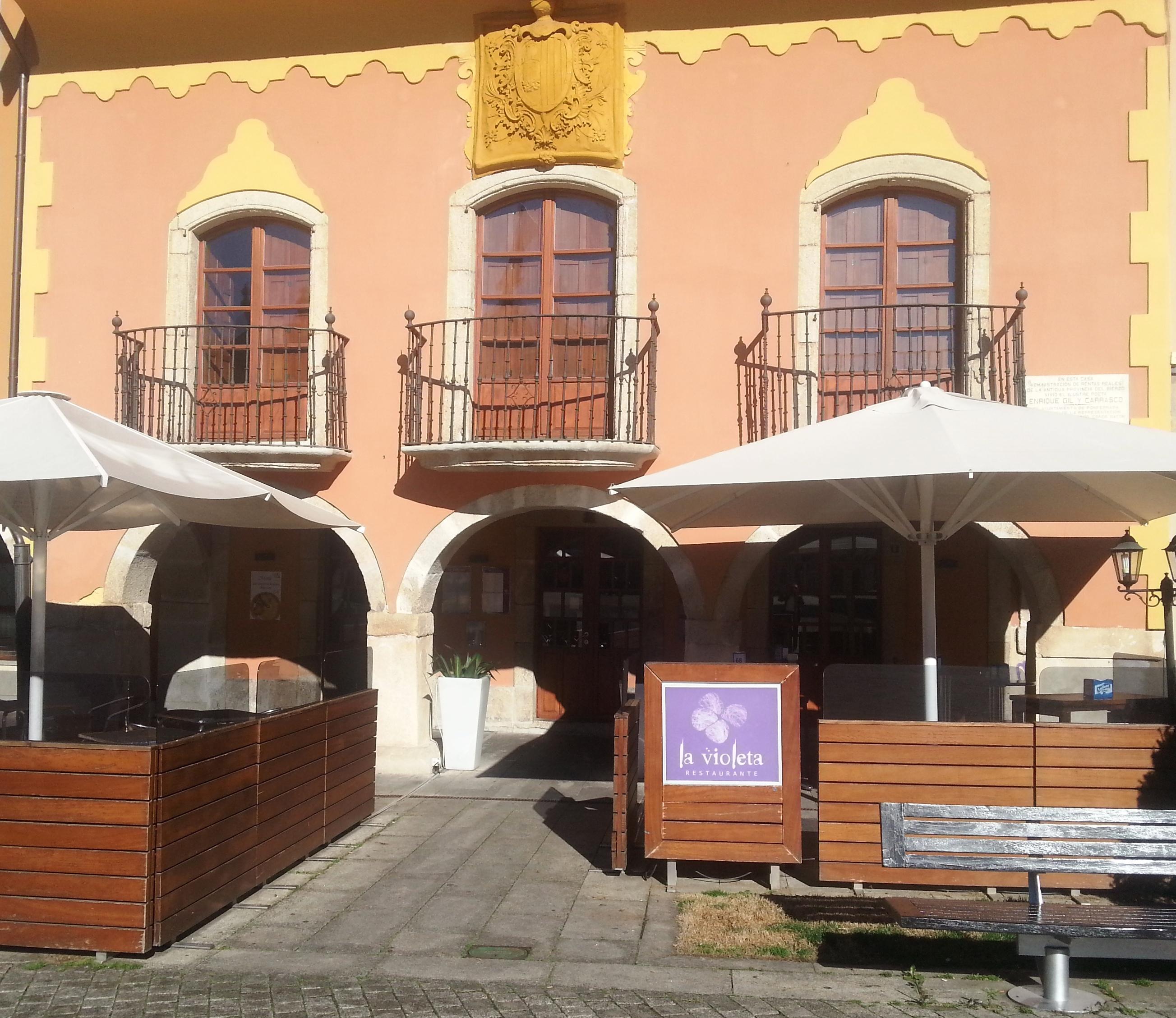 Hotel Aroi Bierzo Plaza Ponferrada Exterior photo